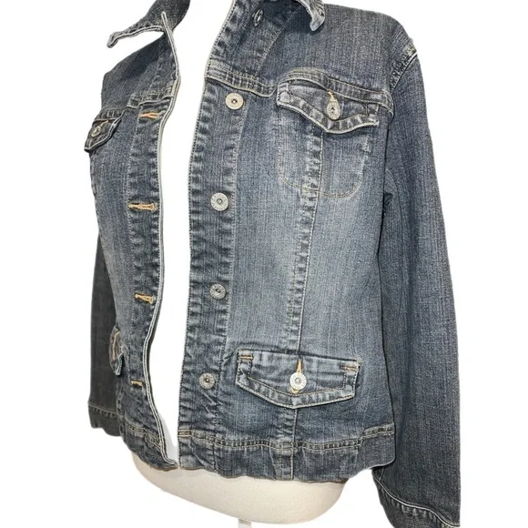 Chicos Platinum Denim - Heavy Weight - Fitted - Size 1 (Traditional Small) - Picture 2 of 10